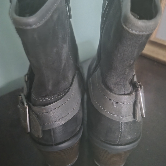 Earth Lina Arlington Ankle Booties Size 11 - Picture 6 of 7